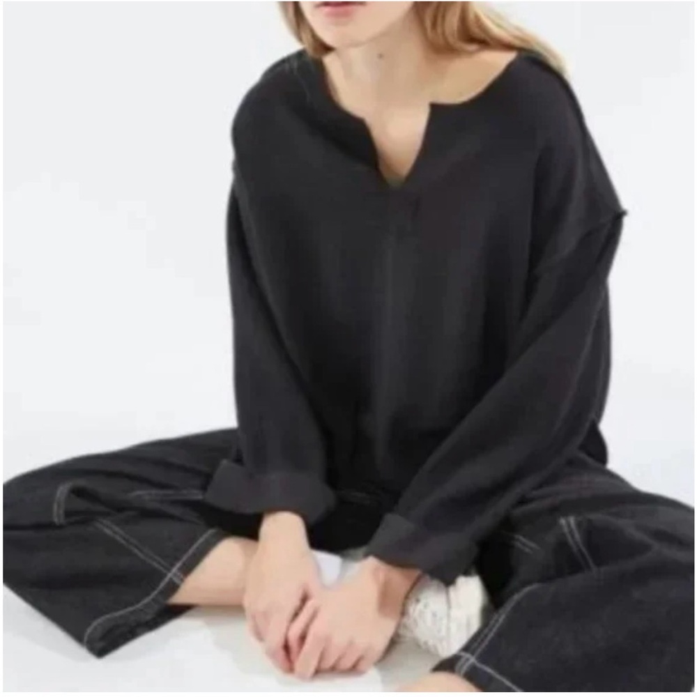 Urban Outfitters Black Ribbed Pullover